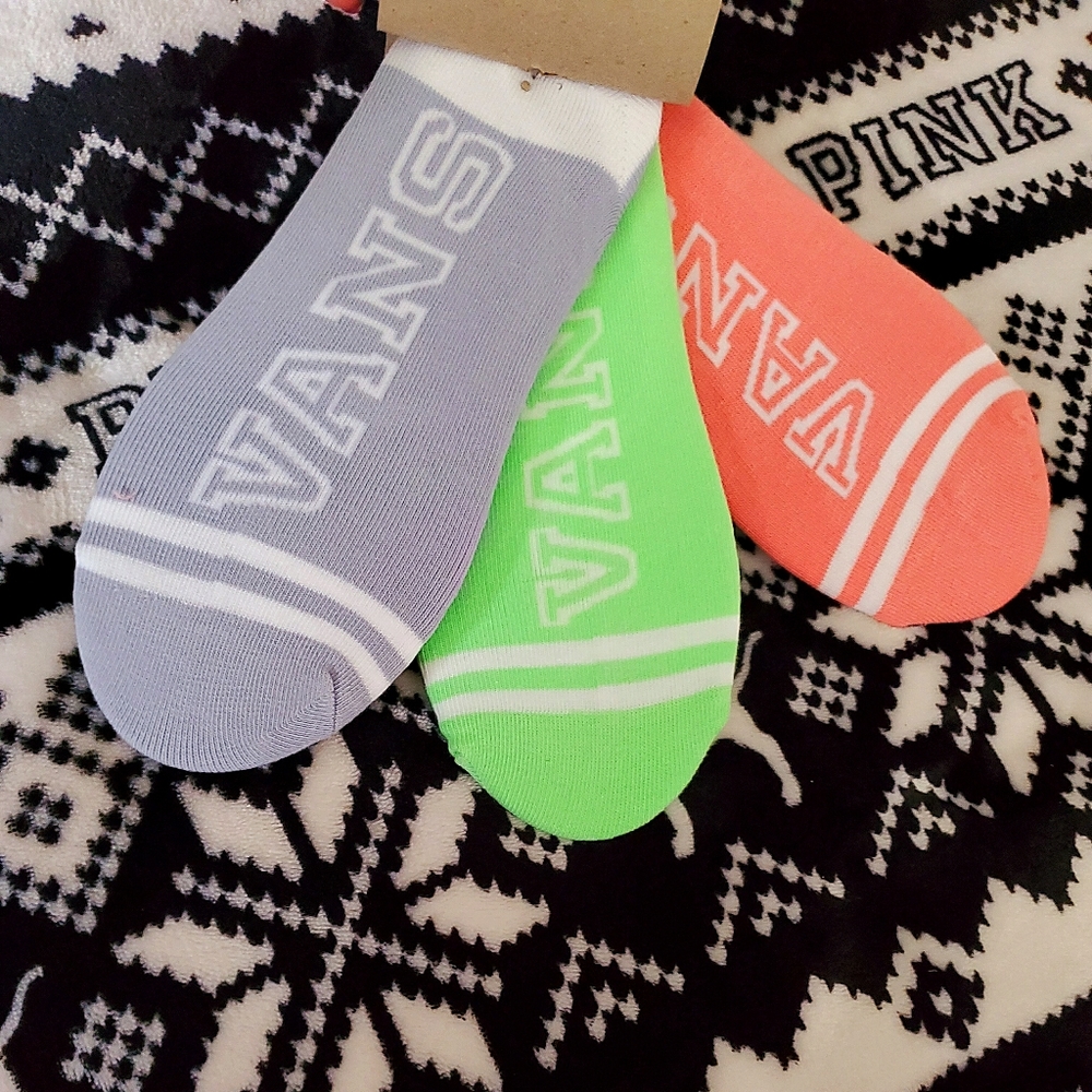 Vans 3 Pack of Womens Socks NWT - Picture 2 of 2